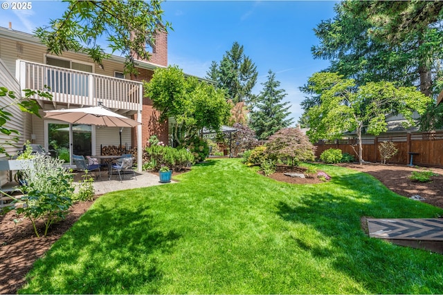 16760 SW Monaco Ln, Portland, OR 97224 - fenced backyard featuring a balcony and a patio area