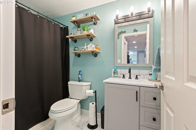 1448 S Grove Lane Ct, Sutherlin, OR 97479 - full bath featuring toilet, vanity, a textured ceiling, a shower with curtain, and marble finish flooring