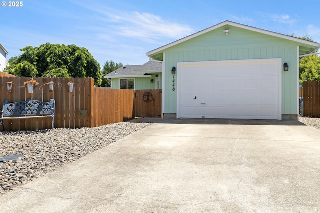 1448 S Grove Lane Ct, Sutherlin, OR 97479 - single story home with driveway and a garage