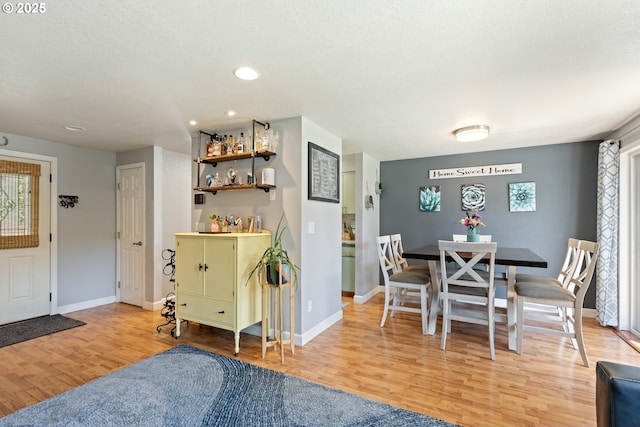 1448 S Grove Lane Ct, Sutherlin, OR 97479 - dining area with light wood-style flooring, baseboards, and recessed lighting