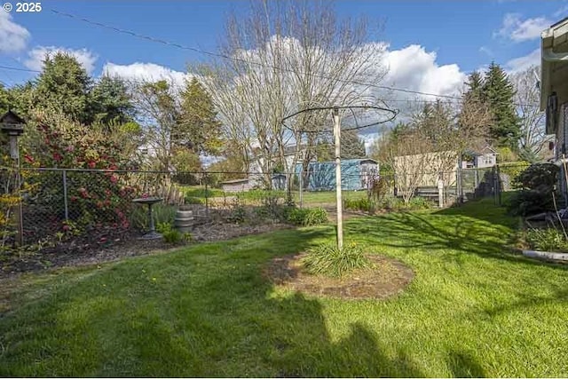 1216 Montgomery Pl NE, Albany, OR 97321 - view of yard