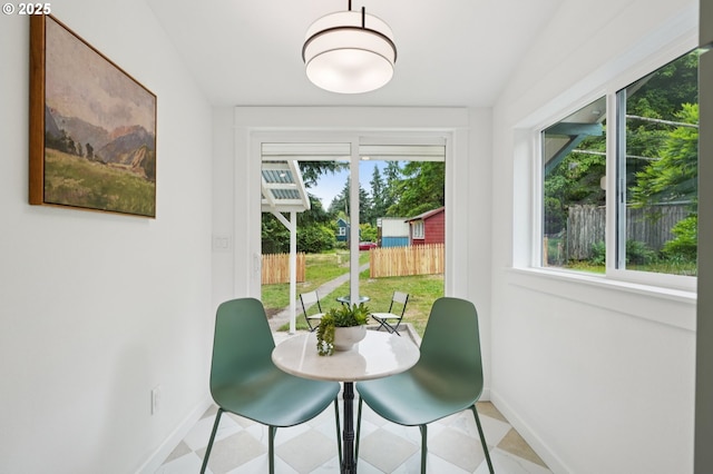 152 S Palatine Hill Rd, Portland, OR 97219 - dining room featuring baseboards