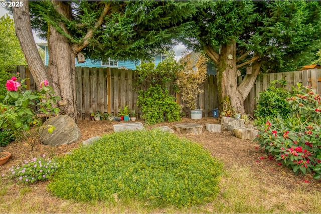5200 NW 168th Pl, Portland, OR 97229 - view of fenced backyard