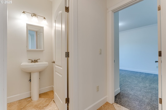 3169 Tanner Park Dr, Eugene, OR 97405 - bathroom with a sink and baseboards