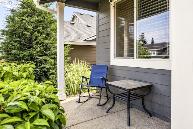 3981 N Boomer Dr, Newberg, OR 97132 - view of patio / terrace