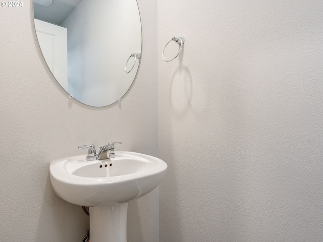 bathroom with sink