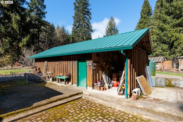16637 Keasey Rd, Vernonia, OR 97064 - view of patio with an outdoor structure