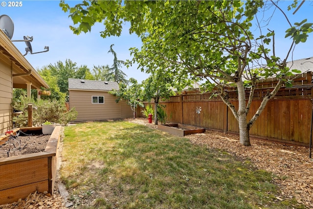 1218 Mt View Ln, Molalla, OR 97038 - fenced backyard featuring a vegetable garden