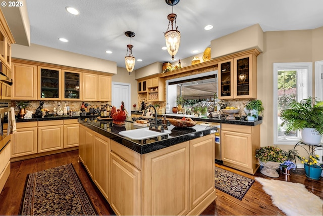 3420 SE 144th Ct, Vancouver, WA 98683 - kitchen with a sink, light brown cabinets, tile counters, and recessed lighting