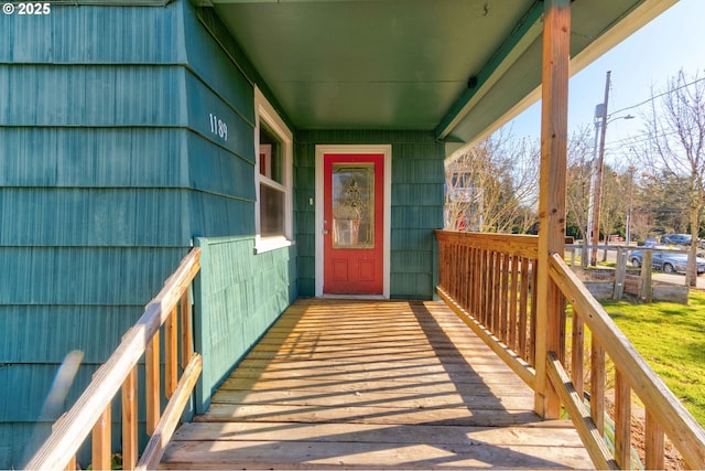 view of property entrance