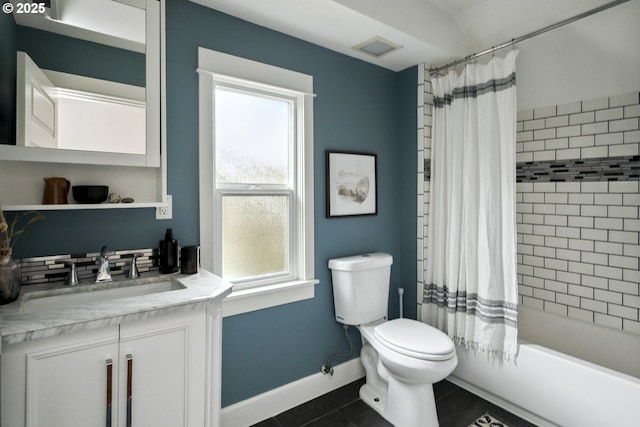 full bath with visible vents, toilet, shower / bath combination with curtain, baseboards, and vanity