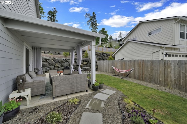 3783 Rockcress Rd, Eugene, OR 97403 - view of yard with an outdoor living space and a patio area