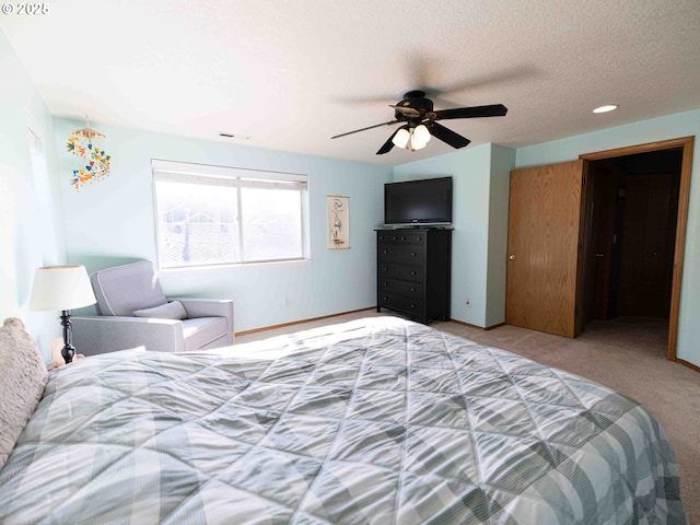 3135 SE 26th St, Gresham, OR 97080 - bedroom featuring carpet and ceiling fan