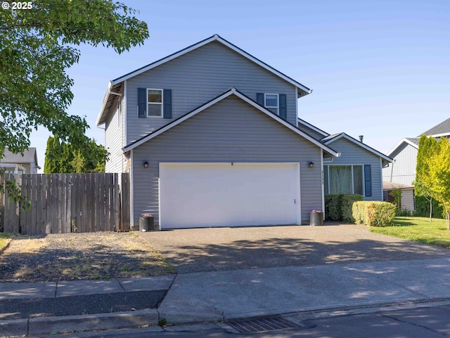3135 SE 26th St, Gresham, OR 97080 - traditional home featuring driveway