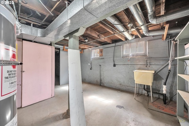 unfinished below grade area featuring a sink