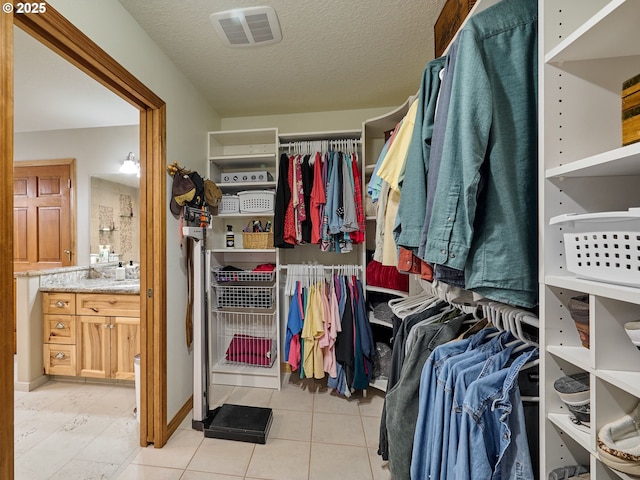 23456 S Schieffer Rd, Colton, OR 97017 - spacious closet with light tile patterned floors