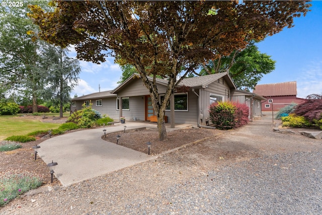 8747 S Heinz Rd, Canby, OR 97013 - view of single story home