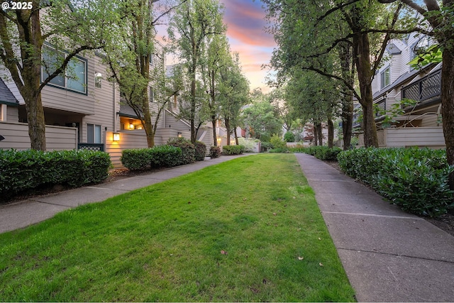 2805 NW Upshur St Unit B, Portland, OR 97210 - view of home's community with a yard