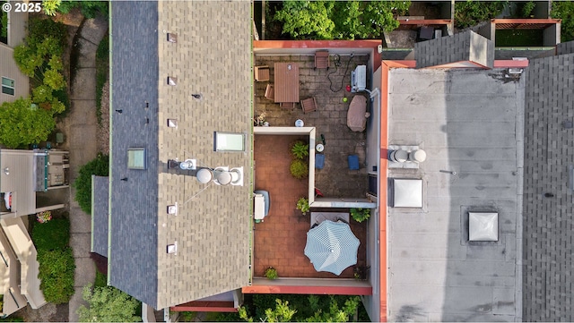 2805 NW Upshur St Unit B, Portland, OR 97210 - drone / aerial view