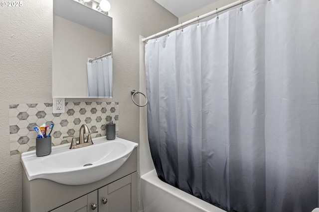 767 32nd Ave, Longview, WA 98632 - bathroom with tasteful backsplash, vanity, shower / bathtub combination with curtain, and a textured wall