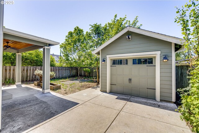 7010 N Kellogg St, Portland, OR 97203 - detached garage with driveway and ceiling fan