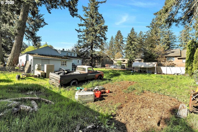 12107 SE Carlton St, Portland, OR 97266 - view of yard with fence