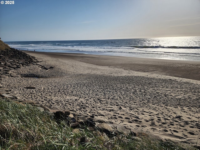 5840 Hacienda Ave, Lincoln City, OR 97367 - water view featuring local beach