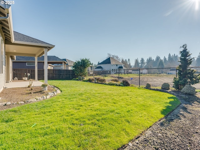 view of yard featuring a patio