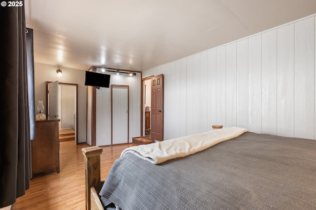 1175 Northside Rd, Sutherlin, OR 97479 - bedroom featuring light wood finished floors