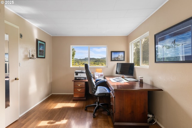 1175 Northside Rd, Sutherlin, OR 97479 - office with wood finished floors, healthy amount of natural light, baseboards, and ornamental molding