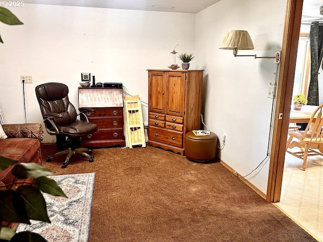 1021 Starlight St, The Dalles, OR 97058 - view of carpeted office space
