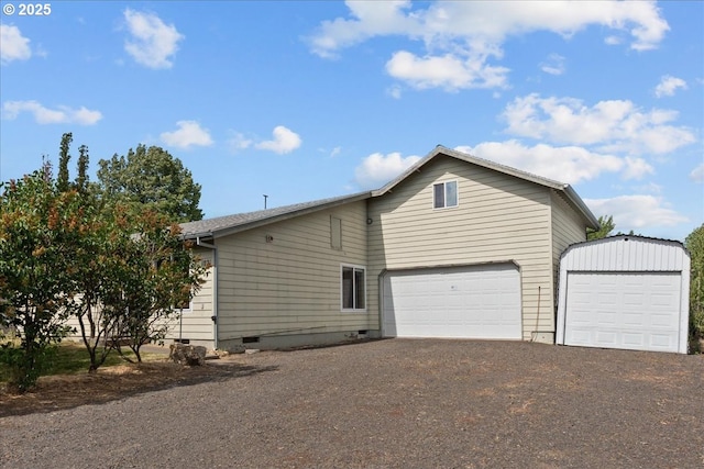 1021 Starlight St, The Dalles, OR 97058 - view of side of home with crawl space and dirt driveway