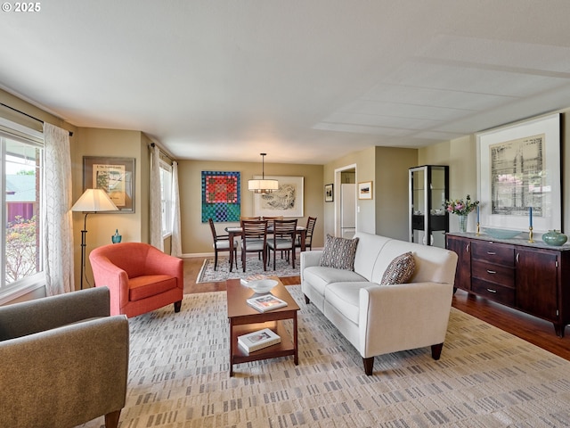 2235 Juntura Ct S, Salem, OR 97302 - living room featuring light wood finished floors