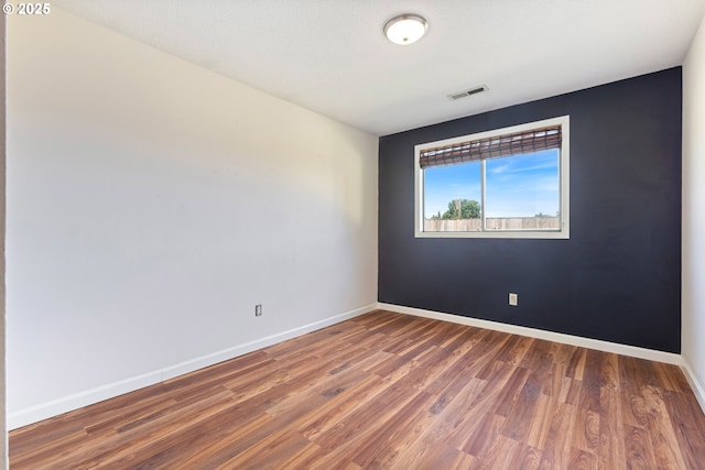 400 S 28th Ave, Cornelius, OR 97113 - empty room featuring wood finished floors and baseboards