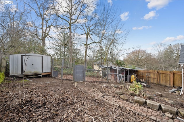 7080 SW Taylors Ferry Rd, Portland, OR 97223 - view of fenced backyard