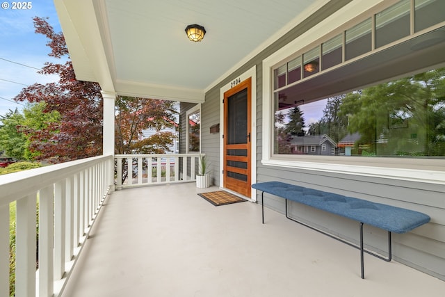 2904 NE 51st Ave, Portland, OR 97213 - view of covered porch