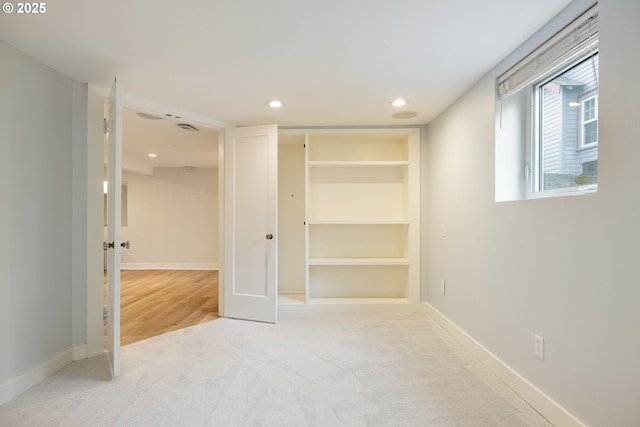 2904 NE 51st Ave, Portland, OR 97213 - unfurnished bedroom with carpet flooring, baseboards, recessed lighting, and a closet