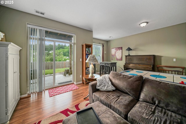 2356 Benjamin Ave, Salem, OR 97304 - living room with wood finished floors and baseboards