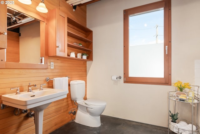 321 Mill St Unit 4, Eugene, OR 97401 - half bathroom with concrete floors and toilet