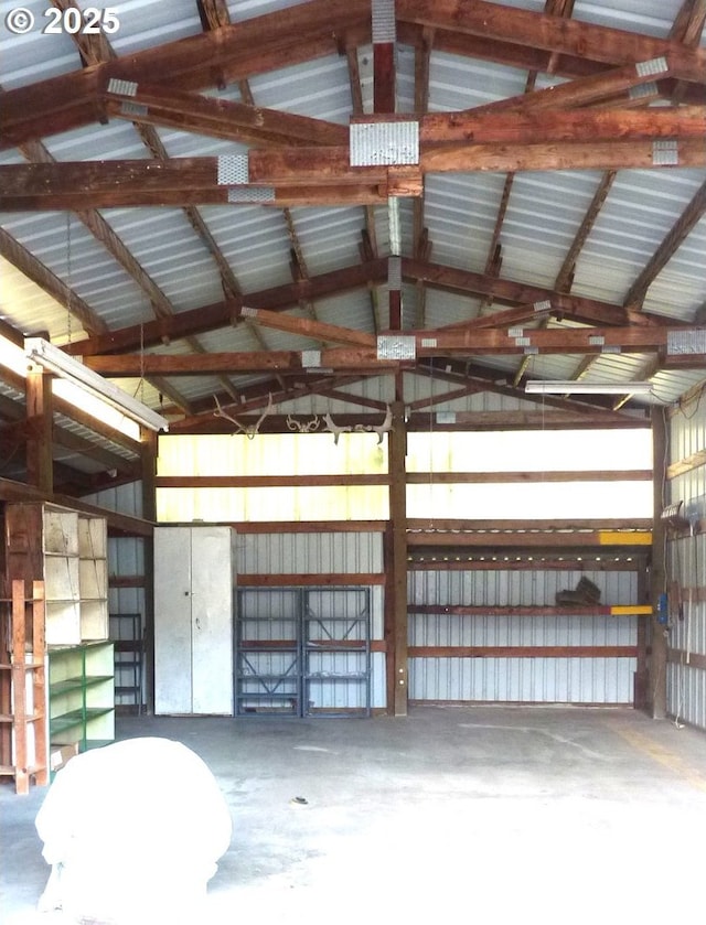 610 Bluff Rd, Klickitat, WA 98628 - view of garage