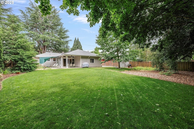 184 NE 10th Ave, Canby, OR 97013 - view of yard featuring a patio area