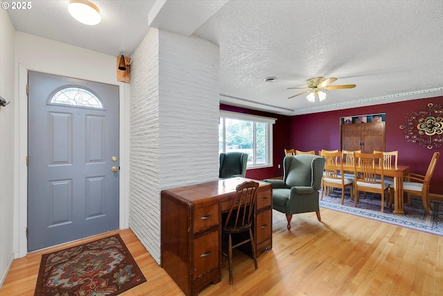 184 NE 10th Ave, Canby, OR 97013 - foyer with a textured ceiling, light wood-style flooring, and ceiling fan