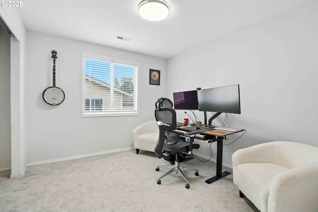 1103 W 34th Way, Vancouver, WA 98660 - carpeted office space with baseboards