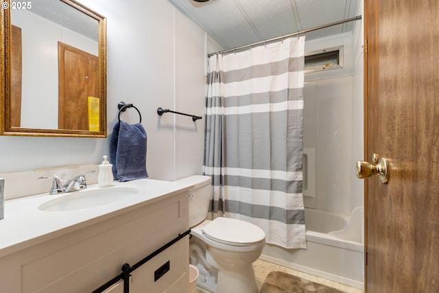 1548 Harlan St, Roseburg, OR 97471 - full bathroom with vanity and shower / tub combo