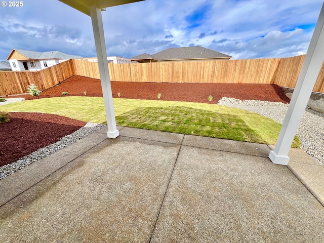 931 Medina Ave, Sutherlin, OR 97479 - view of yard featuring a patio and a fenced backyard