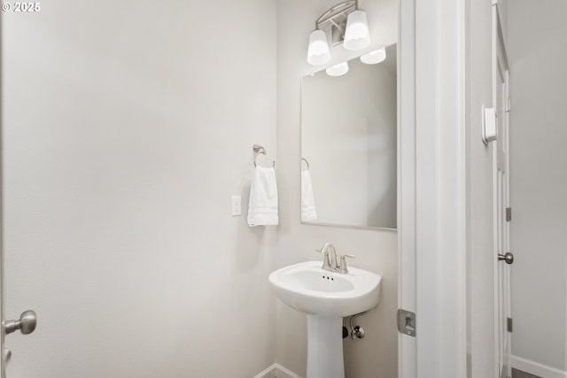 31380 NW Turel Dr, North Plains, OR 97133 - bathroom featuring baseboards and a sink