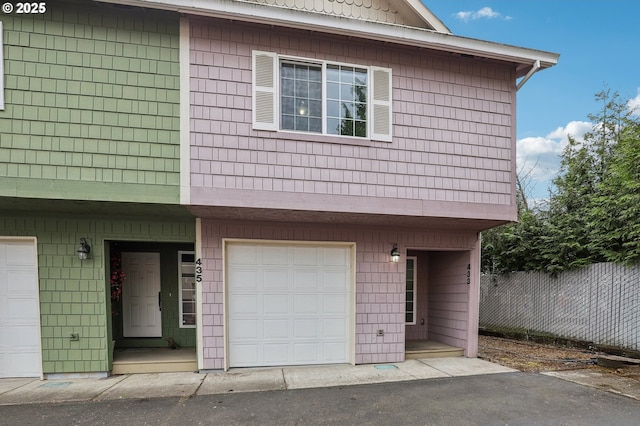 433 Harris Ln, Oregon City, OR 97045 - view of garage