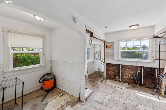 2574 Stanton Ave, North Bend, OR 97459 - interior space with healthy amount of natural light