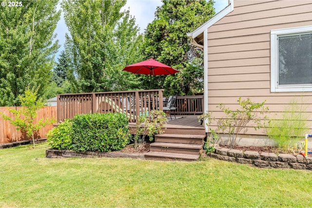 595 Cozy Way, Woodburn, OR 97071 - view of yard with a deck