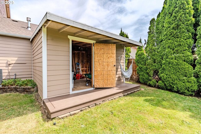 595 Cozy Way, Woodburn, OR 97071 - view of outdoor structure